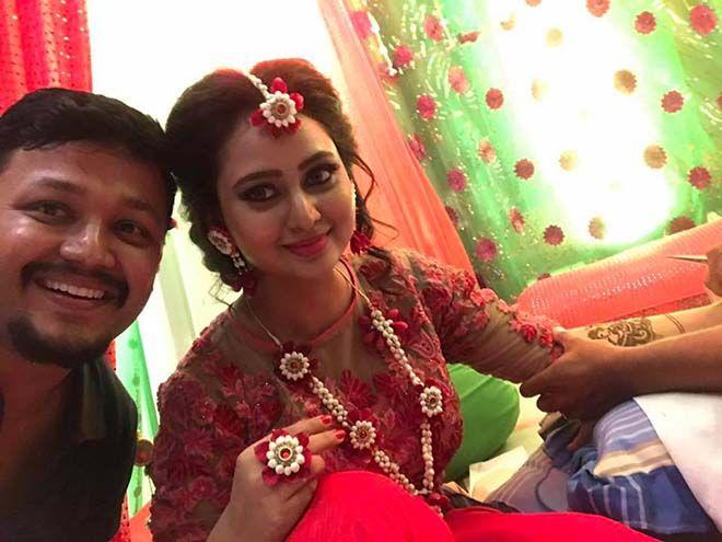 Amulya & Jagadeesh Marriage Mehandi Ceremony Photos