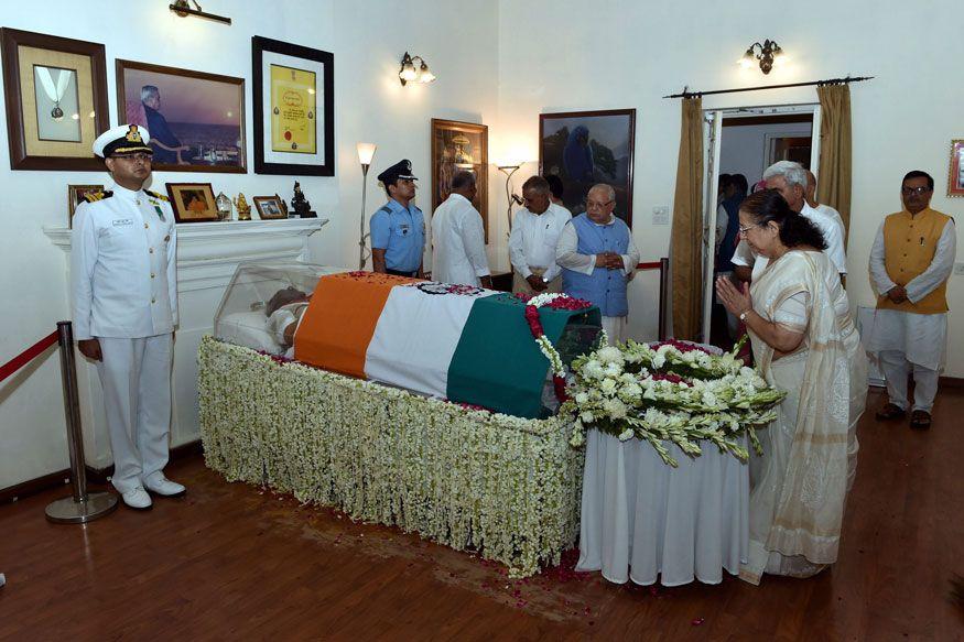 Atal Bihari Vajpayee's Funeral: Politicians Pay Their Last Respects