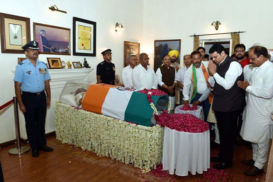 Atal Bihari Vajpayee's Funeral: Politicians Pay Their Last Respects