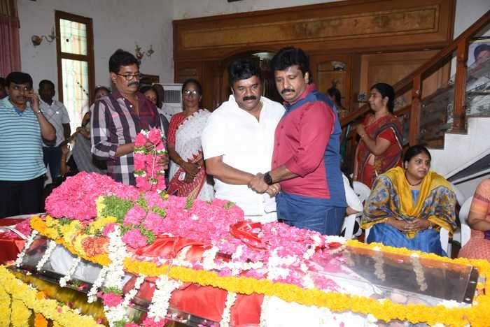 Celebs Pay Condolence to Madala Ranga Rao Photos