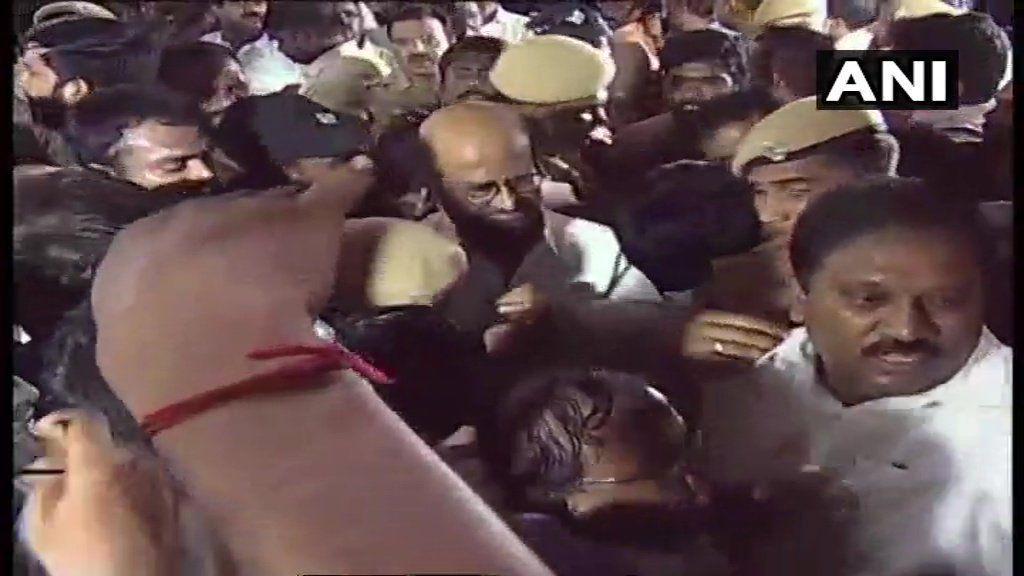 Celebs Pays last respects to former Tamil Nadu CM Karunanidhi