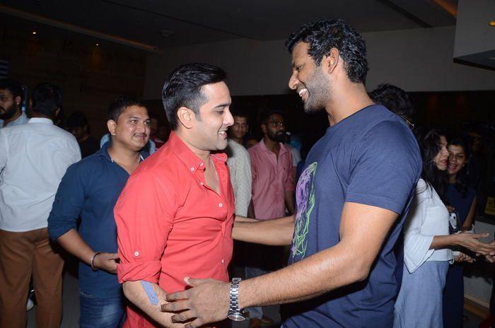 Mahesh heaps praises on Vishal's Abhimanyudu - Social News XYZ | Mens tops,  Men casual, Casual button down shirt