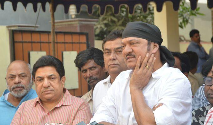 PHOTOS Celebs Pay Tribute To Gundu Hanumantha Rao1