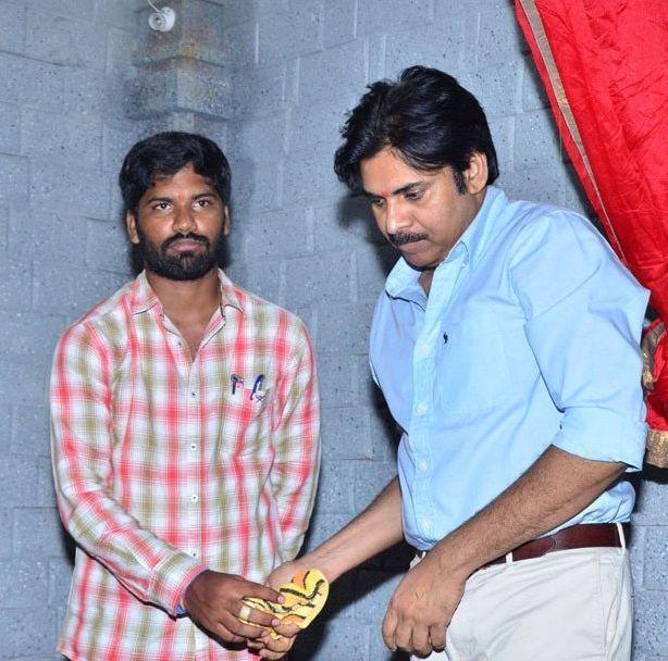 Pawan Kalyan Visits Andhra Prabha Ganesh Pooja Photos