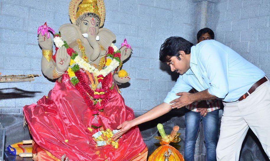 Pawan Kalyan Visits Andhra Prabha Ganesh Pooja Photos