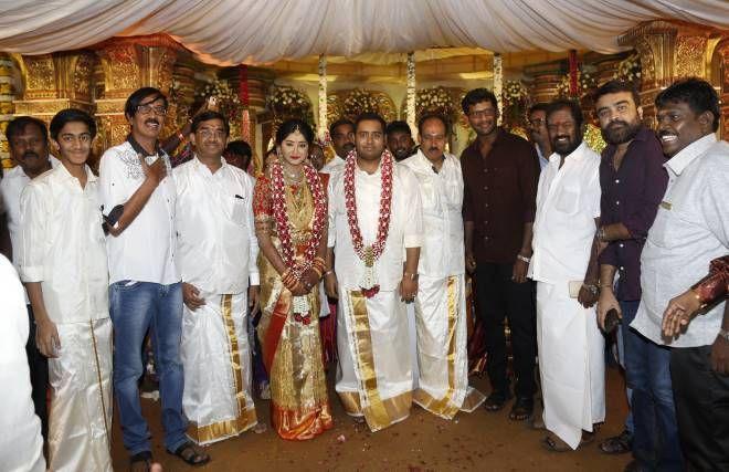 Producer Abinesh Elangovan & Nandhini Wedding Photos