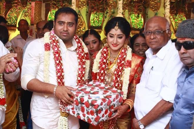 Producer Abinesh Elangovan & Nandhini Wedding Photos