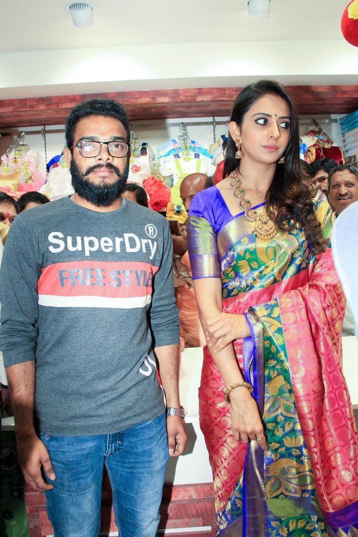 Rakul Preet Singh at Subhamasthu Shopping Mall Launch Photos