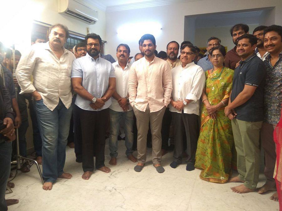 Stylishstar Allu Arjun & Vakkantham Vamsi's New film launched Photos