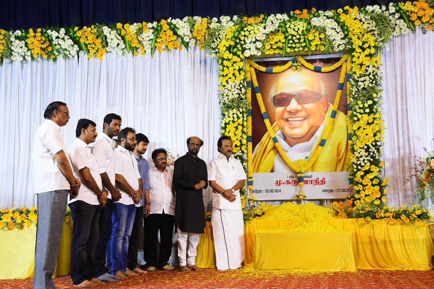 Superstar Rajinikanth Pays Homage To Kalaignar Karunanidhi With Memorial Gathering Photos