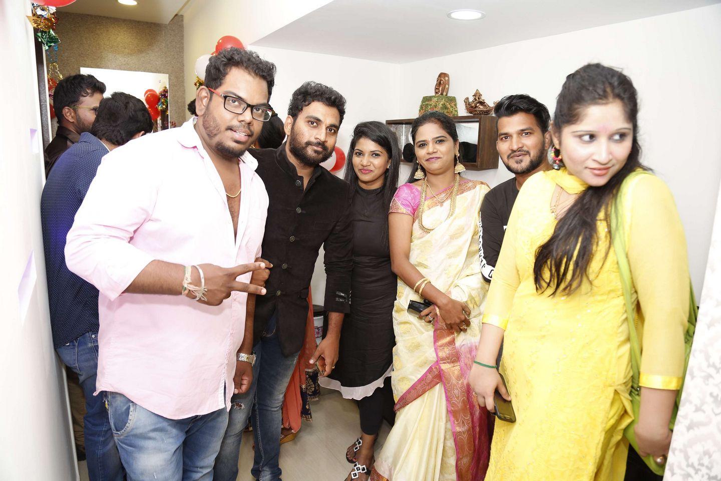 B Image Unisex Salon and MakeOver Studio opening Photos