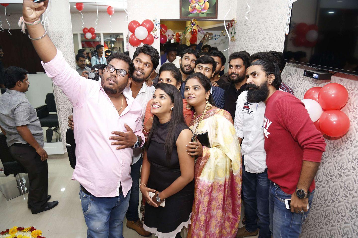 B Image Unisex Salon and MakeOver Studio opening Photos