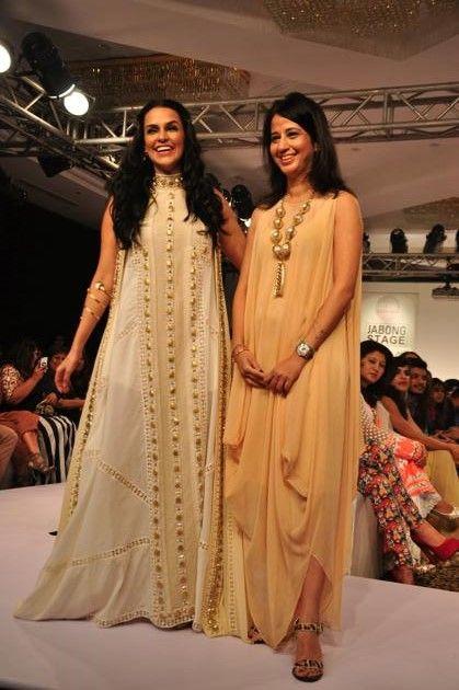 Bollywood stars At The Ramp Walk