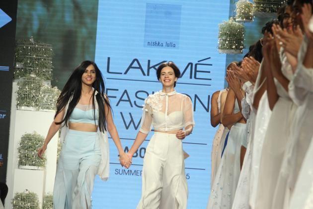 Bollywood stars At The Ramp Walk