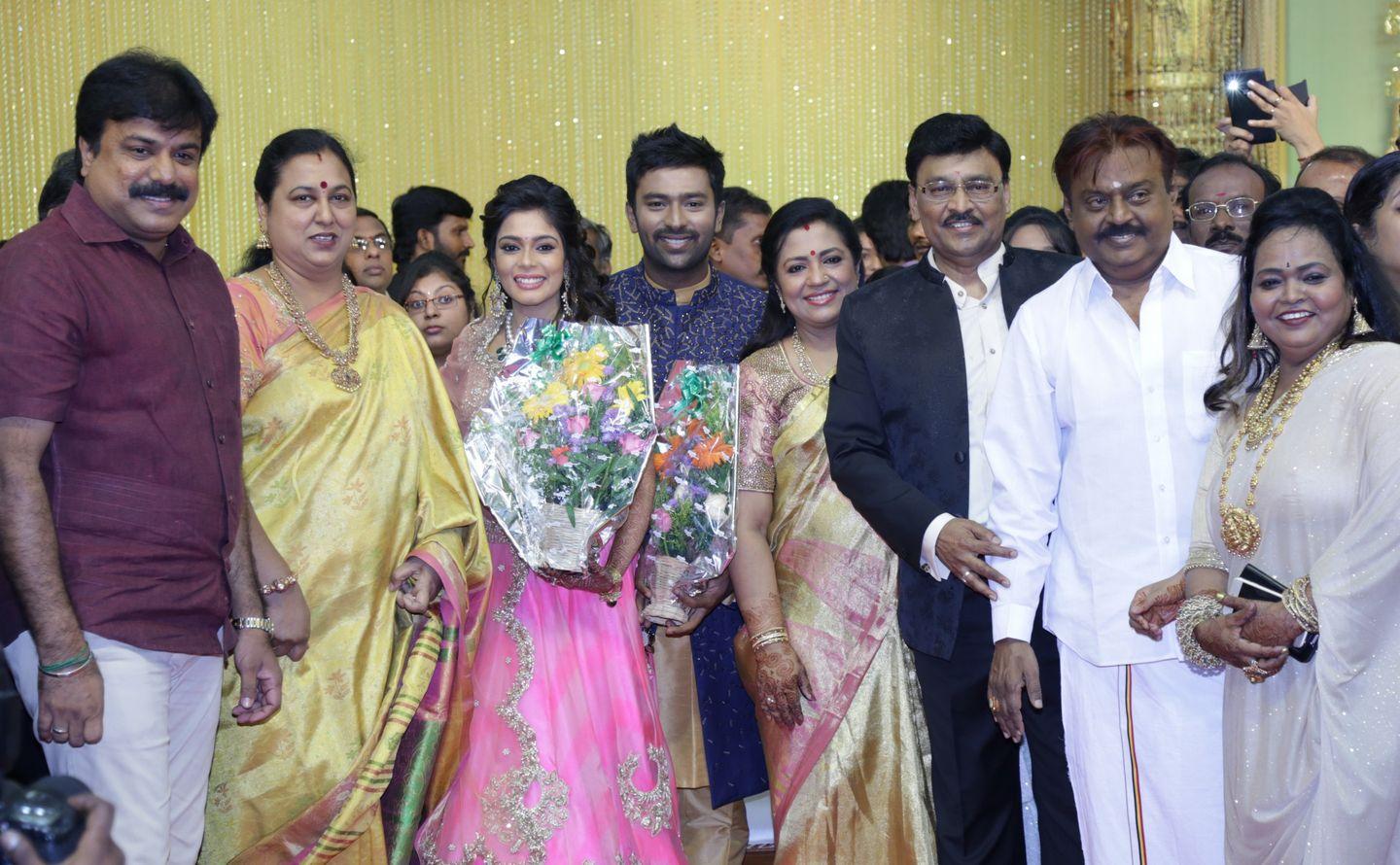 Celebs at Shanthanu Keerthi Wedding Reception Photos