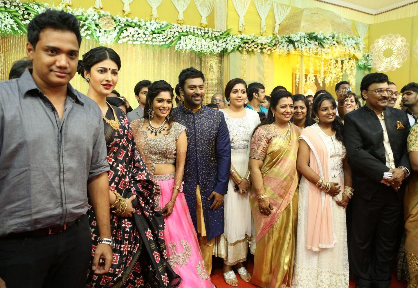 Celebs at Shanthanu Keerthi Wedding Reception Photos