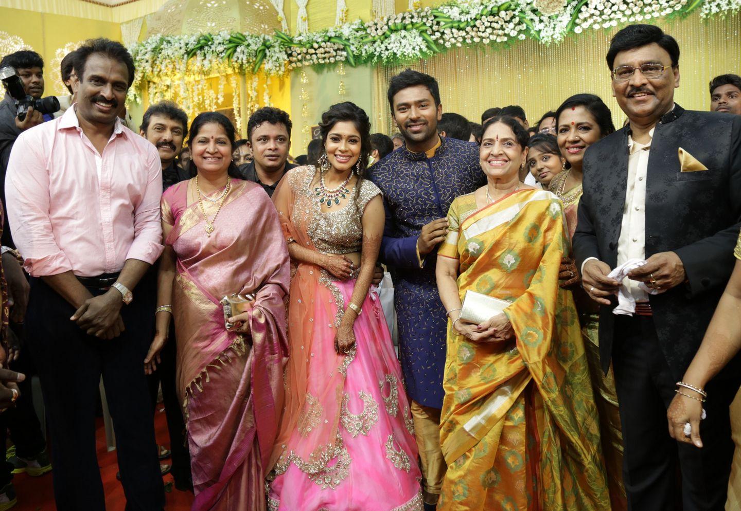 Celebs at Shanthanu Keerthi Wedding Reception Photos