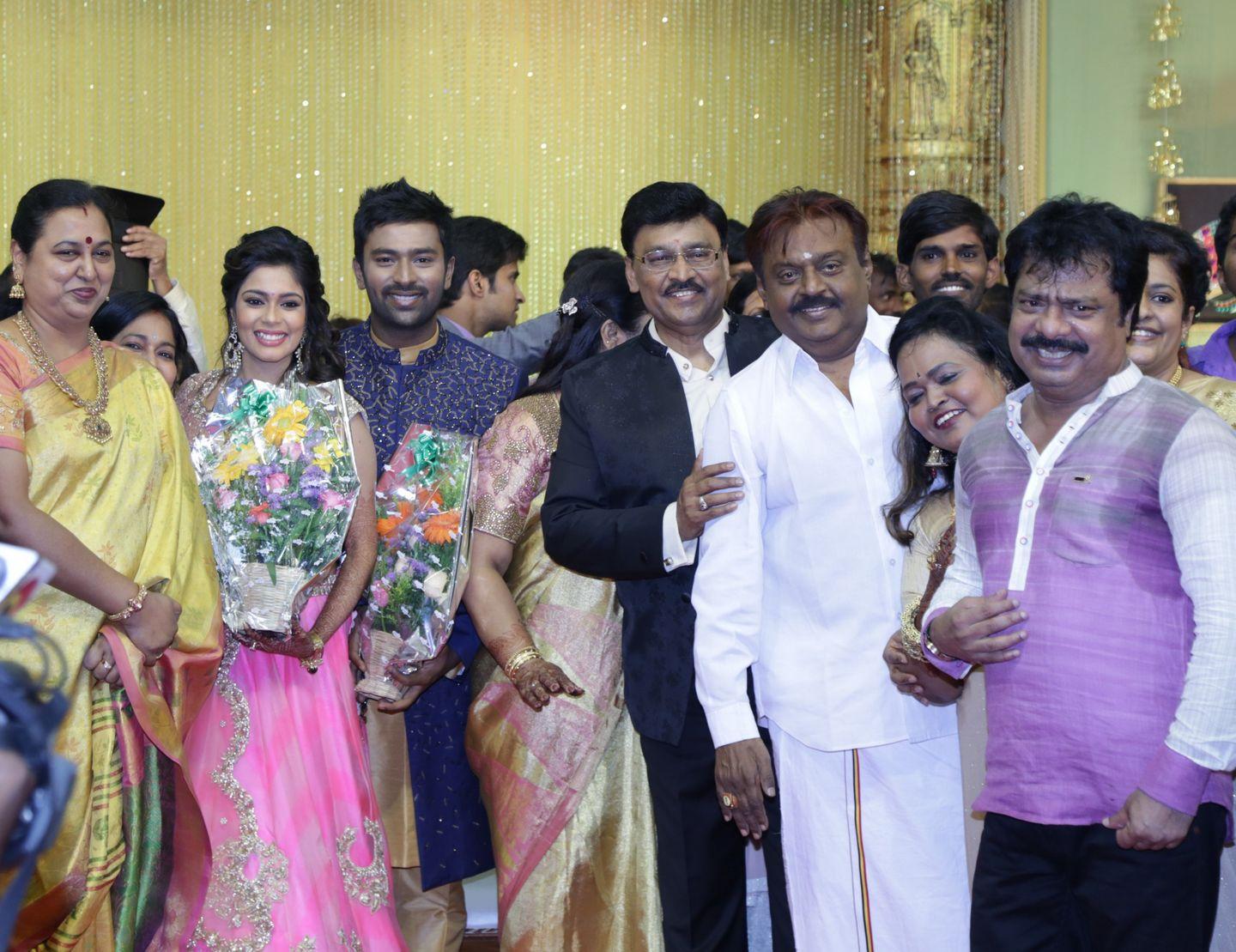 Celebs at Shanthanu Keerthi Wedding Reception Photos