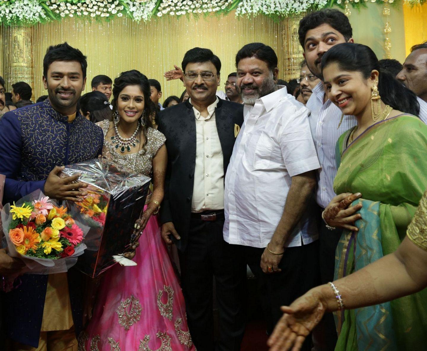 Celebs at Shanthanu Keerthi Wedding Reception Photos