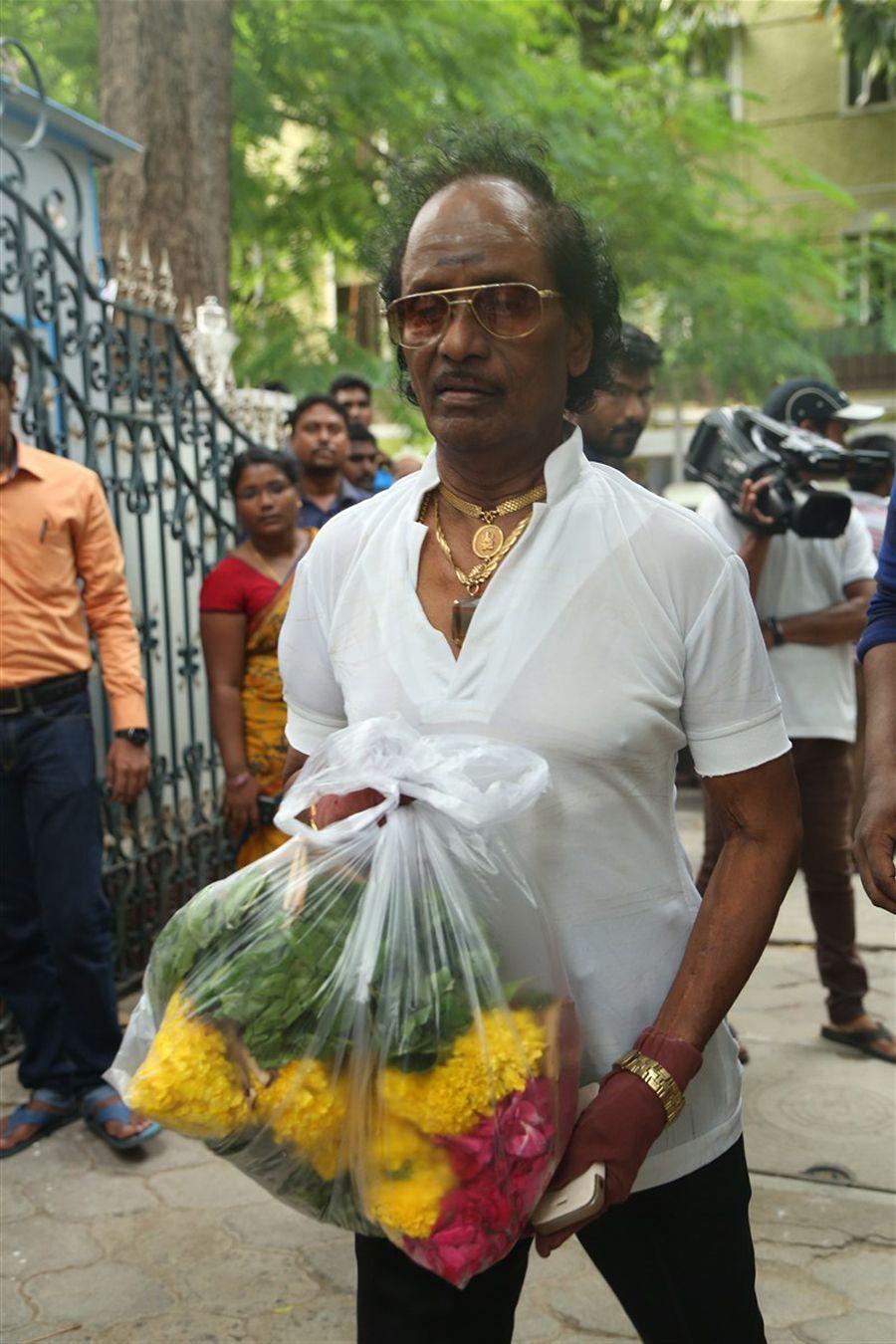 Celebs pay homage to Panchu Arunachalam Photos