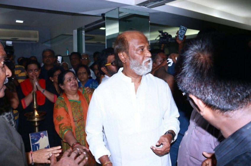 Celebs pays his last respect to ‪MS Viswanathan Photos