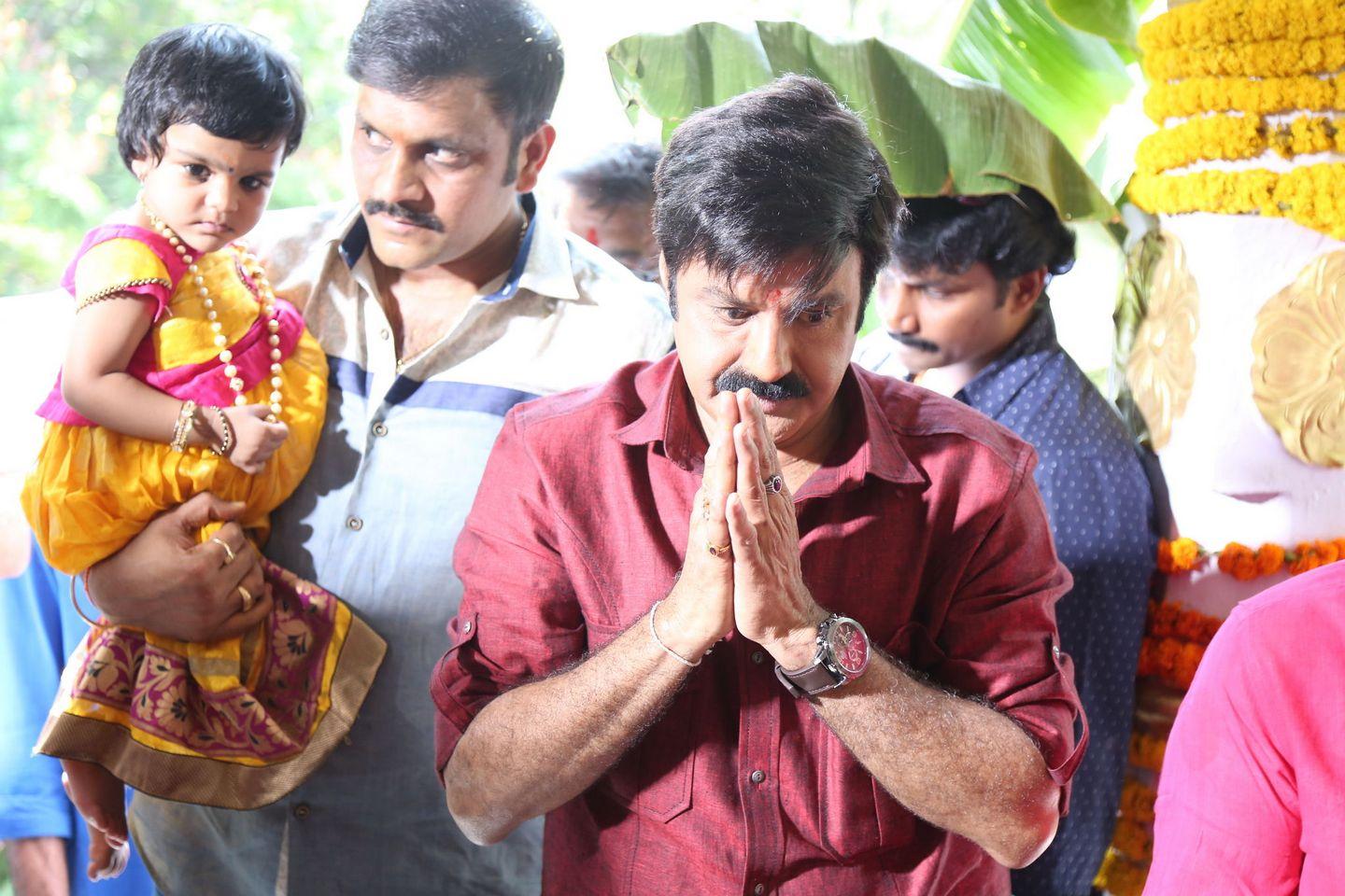 Dictator Movie Opening Stills