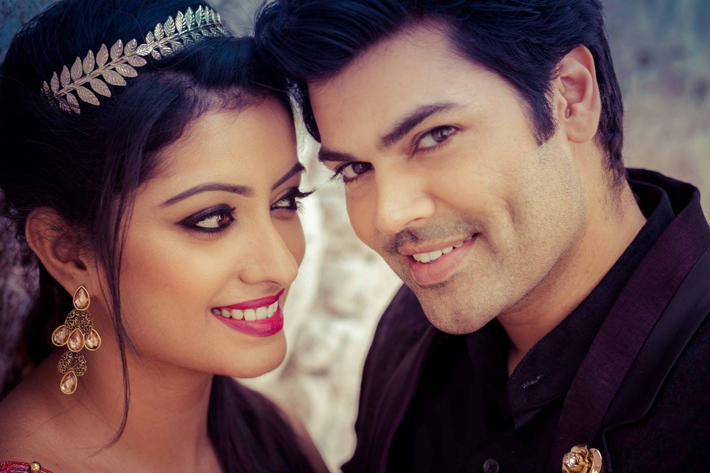 Ganesh And Nisha Pre Wedding Photo