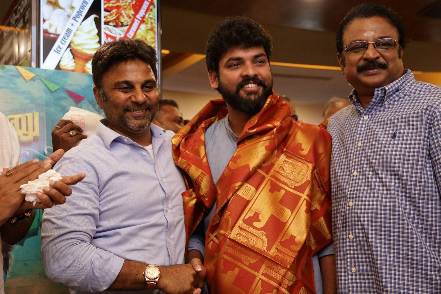 Kamala Cinemas Felicitating Velaina Vanthuta Vellaikaran Team Photos