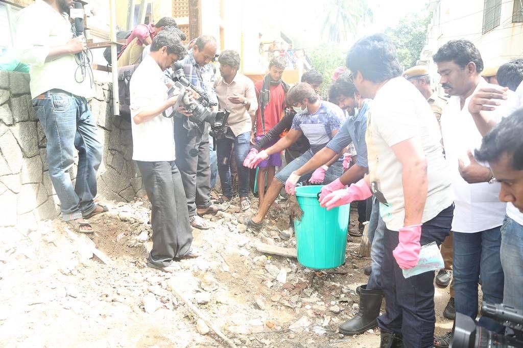 Kollywood Celebs Participate  Cleans Chennai Photos