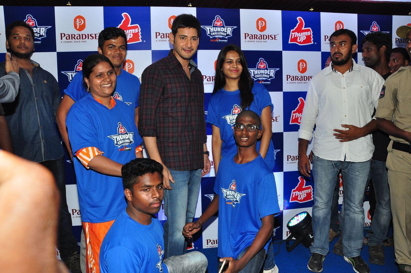 Mahesh Babu Thums Up Thunder Challenge Winners Photos