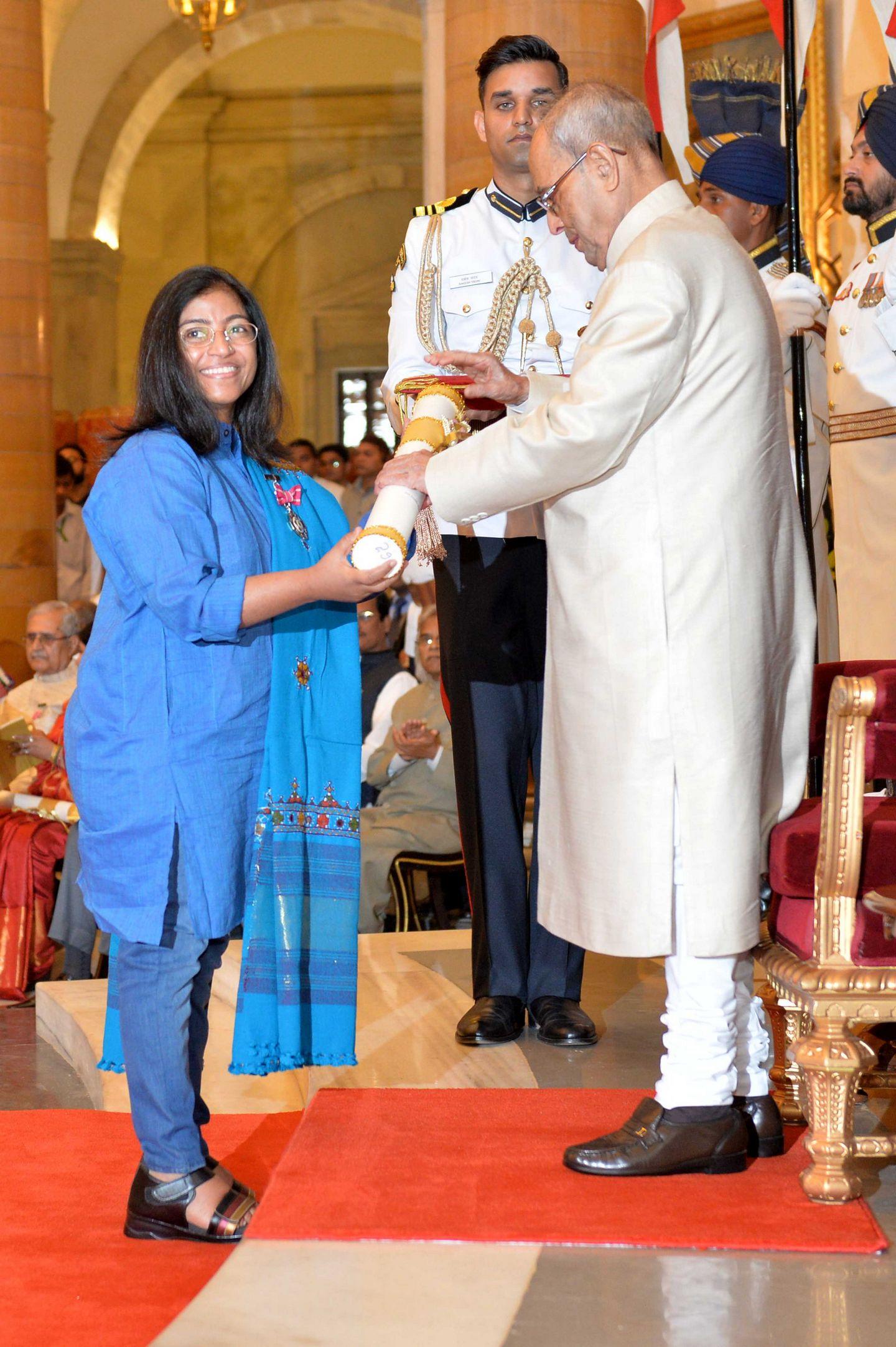 Padma Sree Award Dr.Sunitha Krishnan Photos