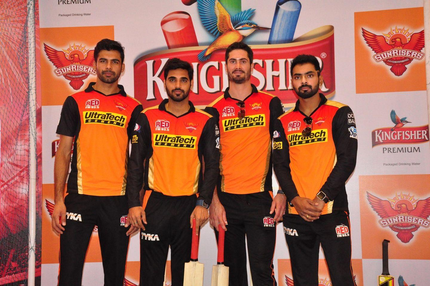 Sunrisers Team at Inorbit Mall Photos