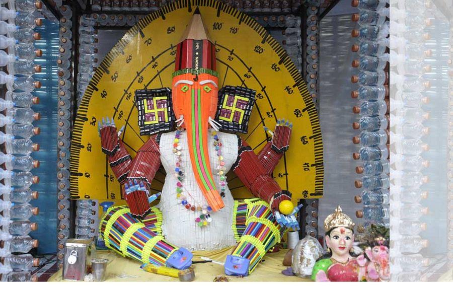 Different types of Lord Ganesh Idols Photos