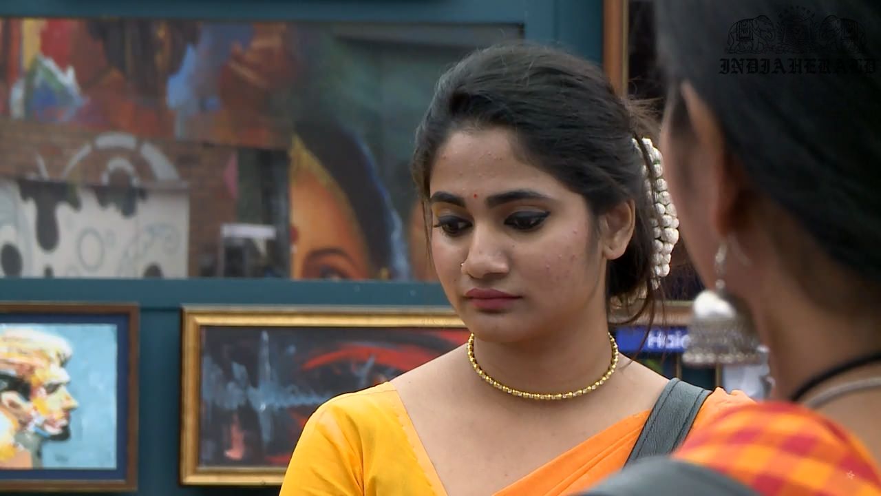 Bigg Boss Tamil Season 3 Day 32 Hot Stills Set 1