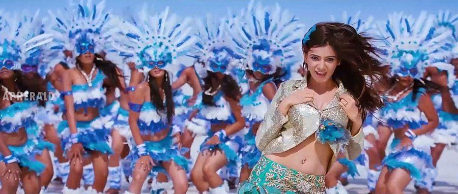 50 'HOT MOMENTS' of Samantha Captured On-Screen