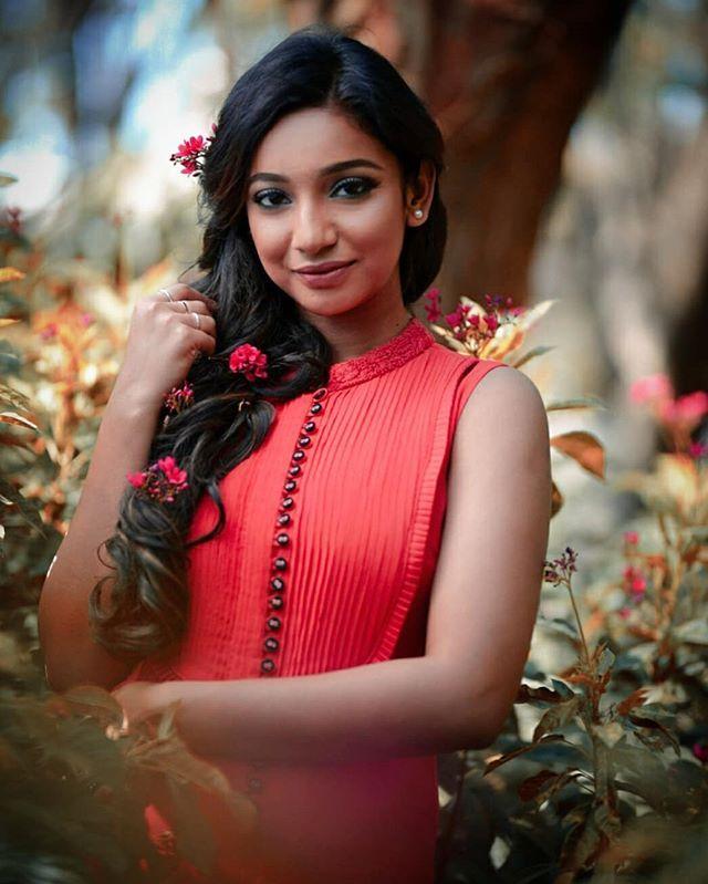 Bugeshree Dey Latest Hot & Spicy Photoshoot Stills