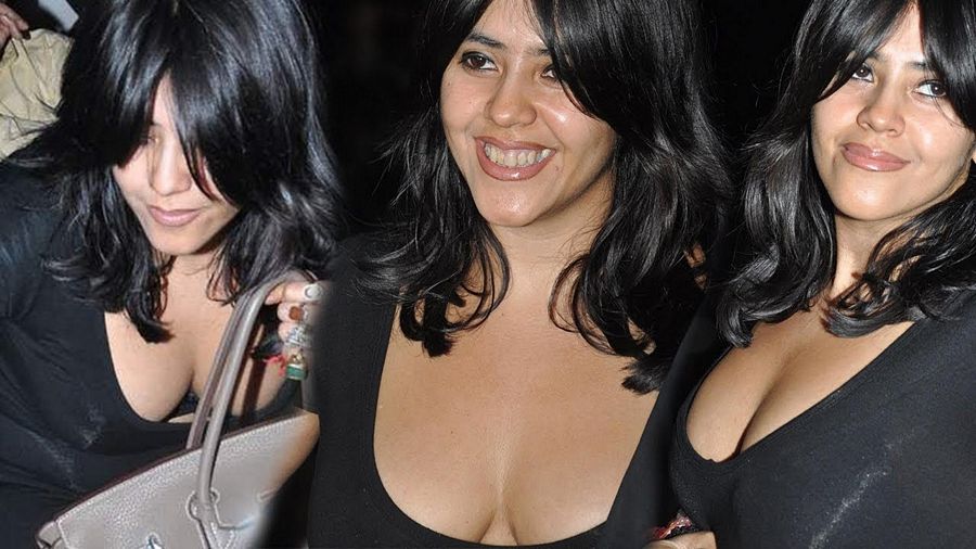 Ekta Kapoor Hot Cleavage Show