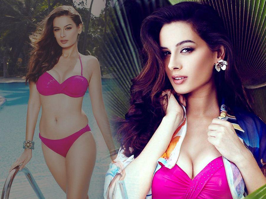 Evelyn Sharma Flaunts Her Bikini Body Photos