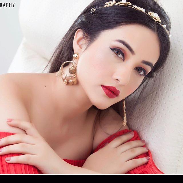 Hot And Sexy Nepali Model Actress Aditi Budhathoki Photos