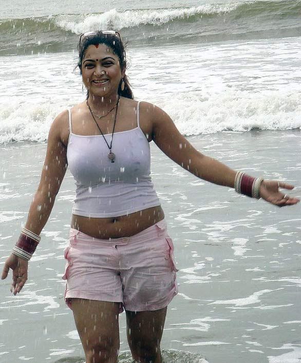 Indian Actress Hot Bikini Pictures