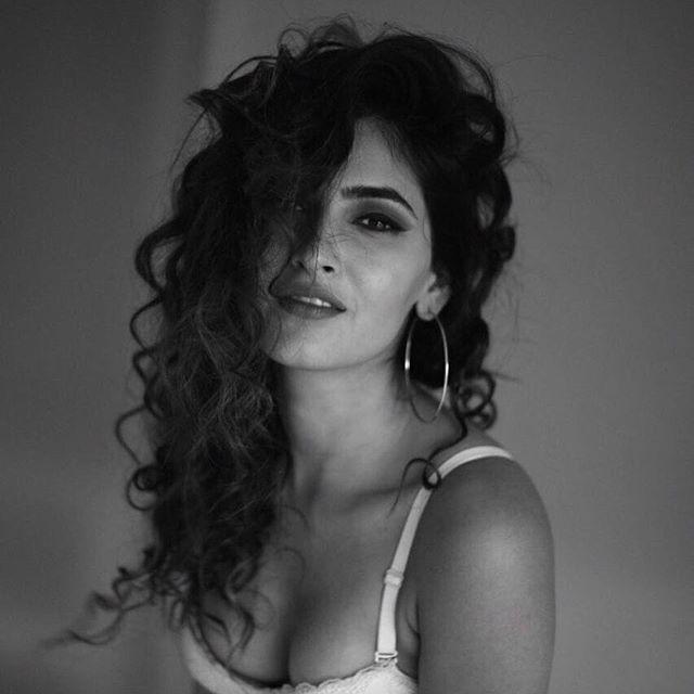 Karishma Sharma New Hot Bikini Photoshoot Pics 2018