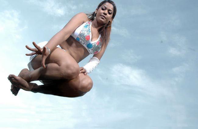 Mumaith Khan Hot Navel Pictures