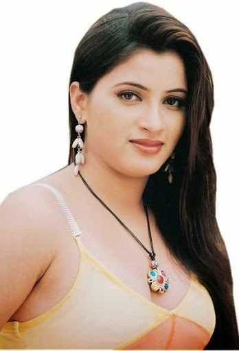 Navaneet Kaur Hot Sexy Pictures