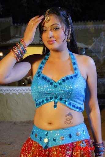 Navaneet Kaur Hot Sexy Pictures