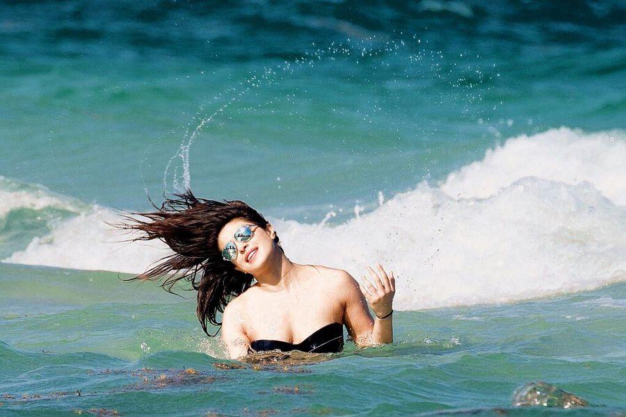 Priyanka Chopra Latest Ultra Hot Photoshoot