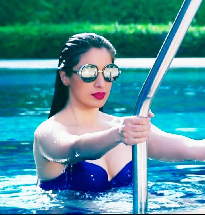 Raai Laxmi: Hot, Sexy & Sizzling Pictures of the 'Julie 2' Movie