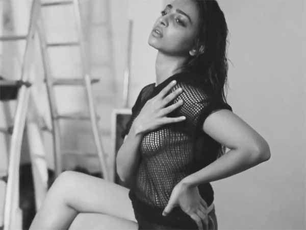 Radhika Apte's bold photo shoot is going viral