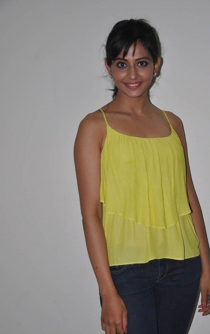 Rakul Preet Singh Hot Sexy Pictures