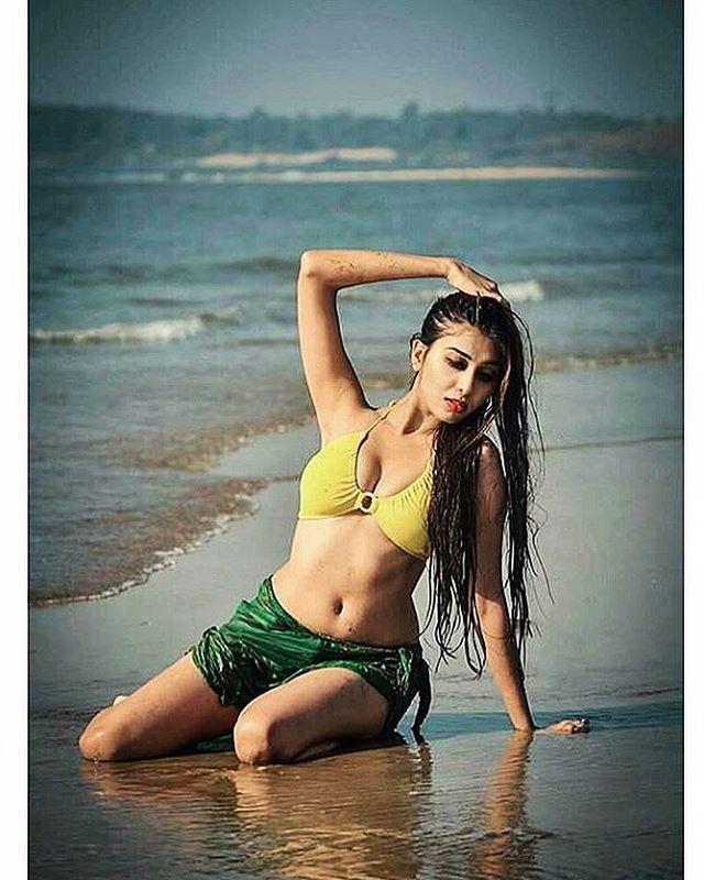 Ruma Sharma Hot Bikini Photoshoot Sexy Beach Ware