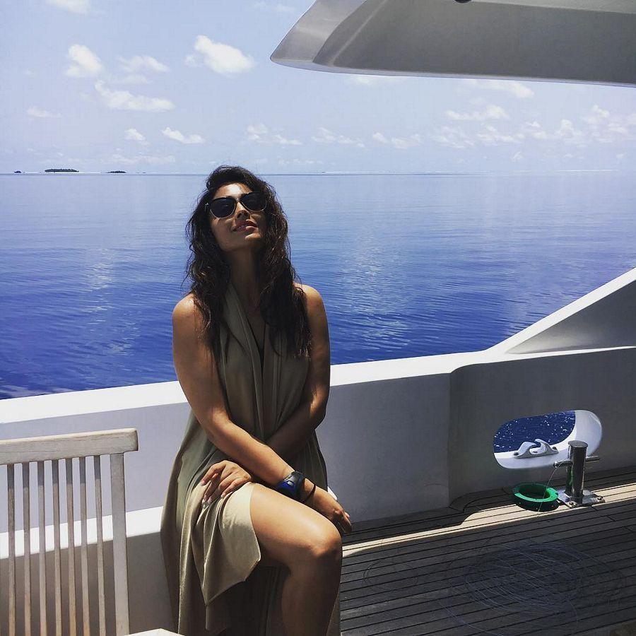 Shriya Saran Vacation At Maldives Unseen Hot Bikini Pics